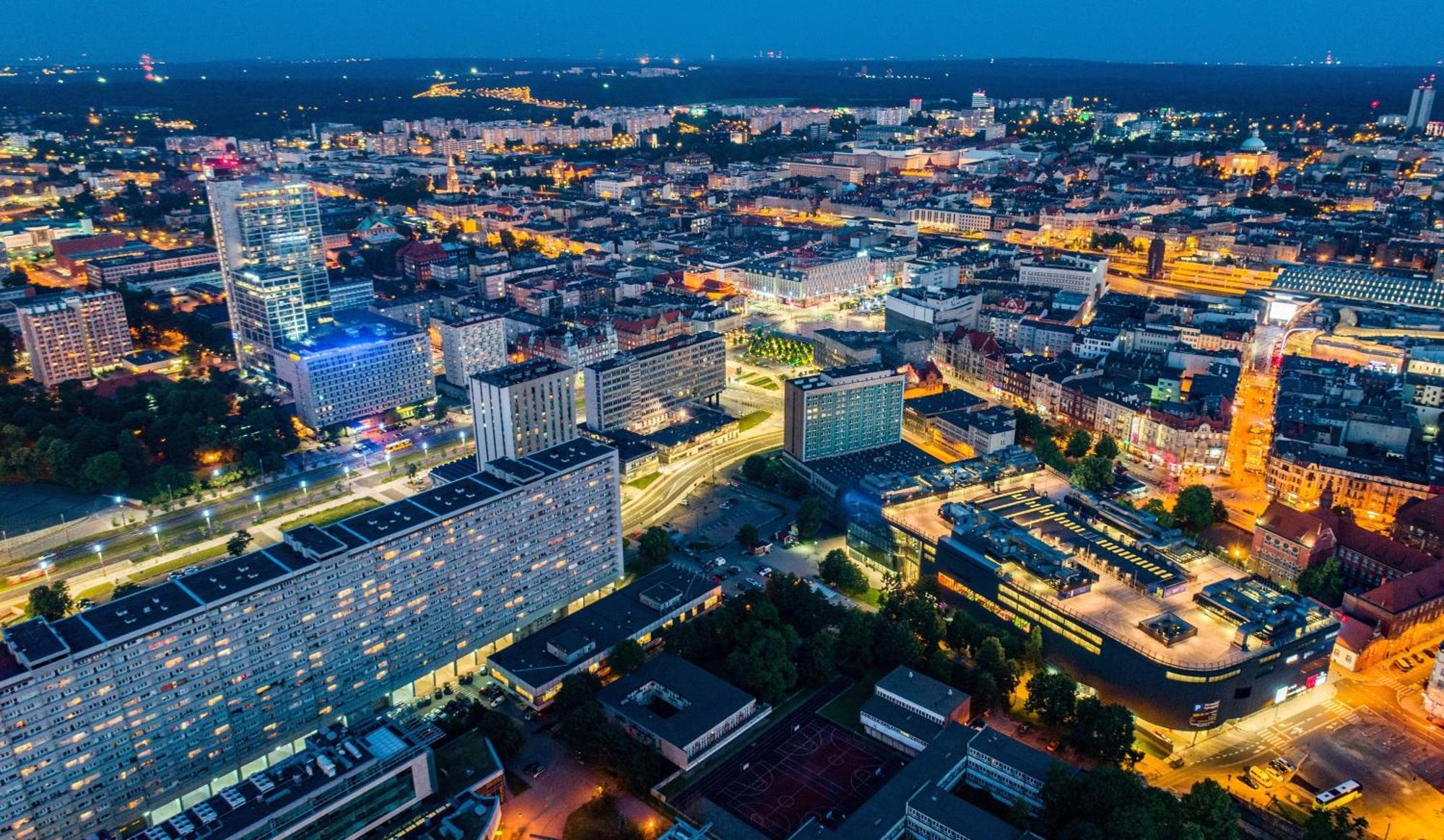 Urban Apartments Premium Sokolska 30A Towers No 58, 2 Free Garages, Gym & Sauna, Self Check-In Katowice Exterior photo